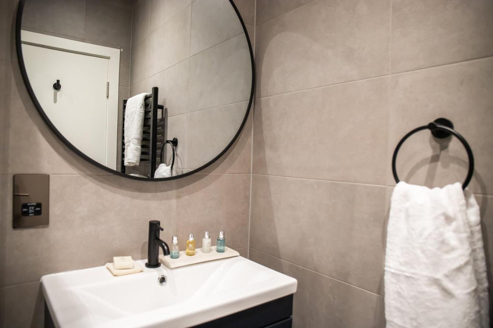 Kirkgate Suites - Majestic City Centre Apartment ليدز المظهر الخارجي الصورة